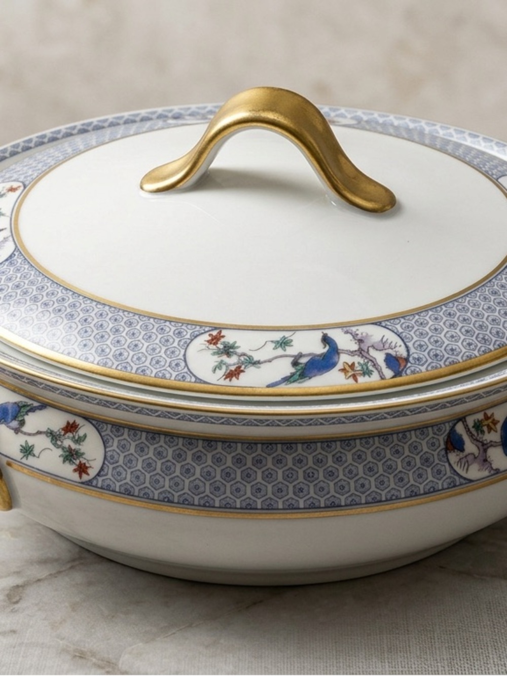 Theodore Haviland Limoges Montméry Covered Casserole Dish